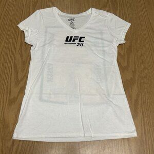 UFC 211 2017 Poster Miocic vs Dos Santos White T-shirt Sz L